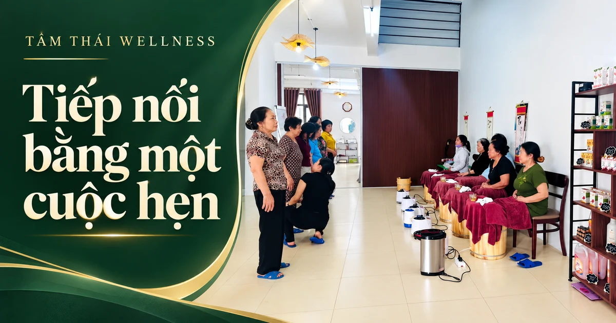 Một góc buổi gặp tại trung tâm, với nhiều người cùng hiện diện và tham gia.