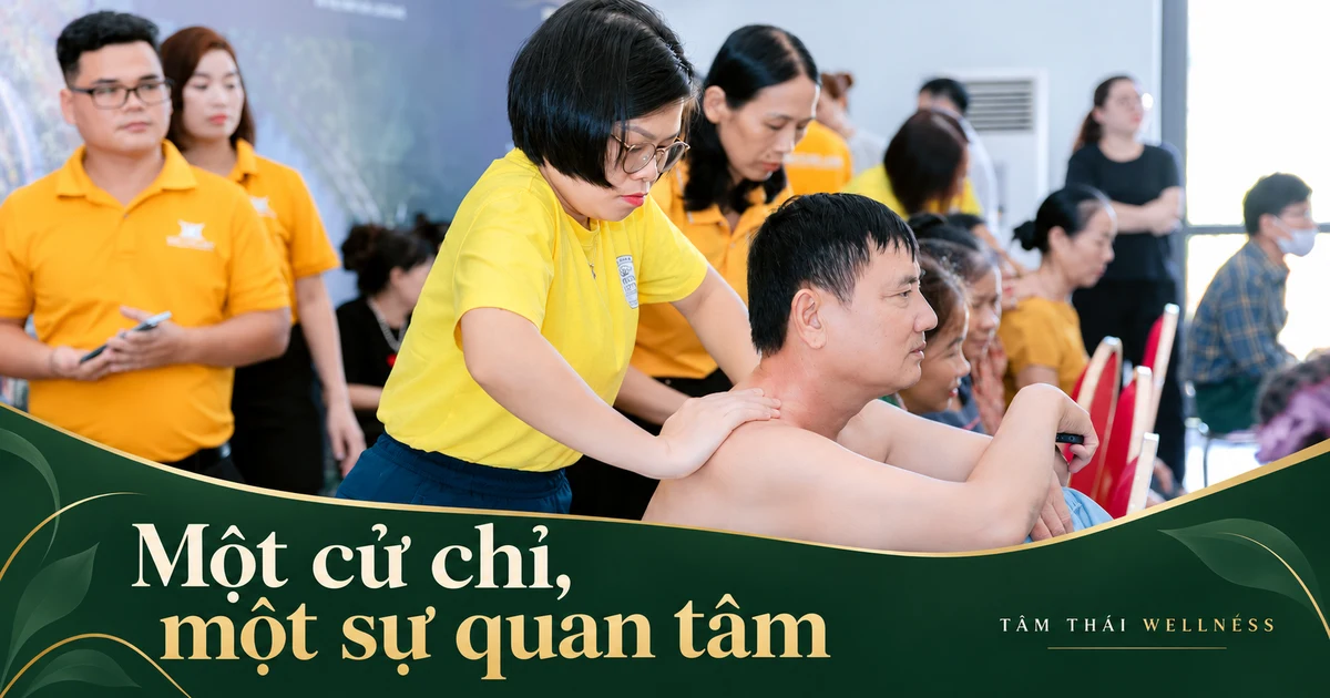 Một hoạt động hỗ trợ trực tiếp trong buổi gặp gỡ; hình ảnh không chứng minh hiệu quả điều trị.